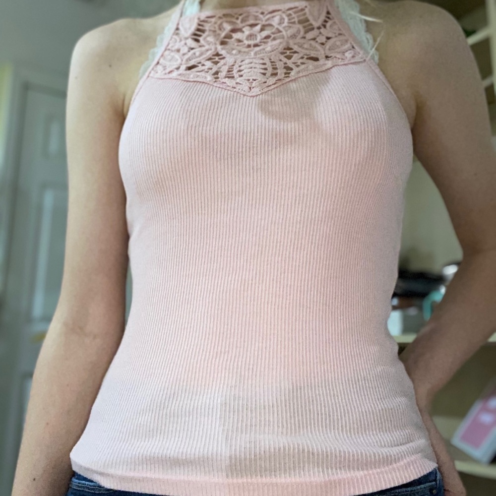 🌸Aeropostale Crocheted high-neck Tank🌸